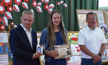 Patriotyzm w oczach uczniów – konkurs plastyczny rozstrzygnięty