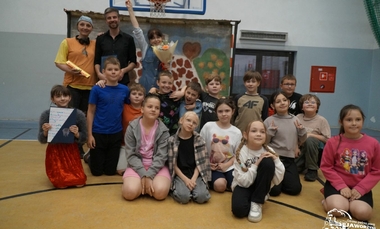 Zaprosili uczniów do świata teatru